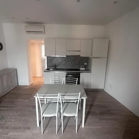 Appartamento Superstudio Heart Of Milano Esterno foto