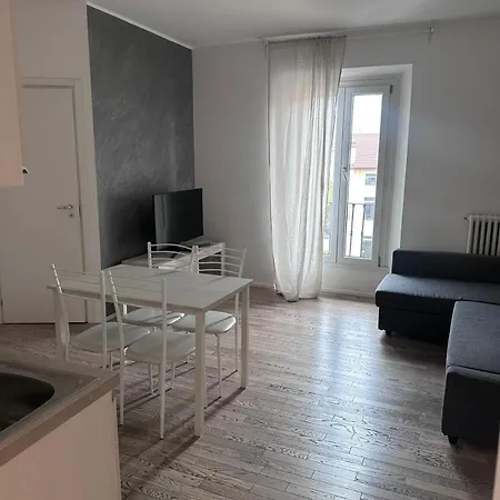 Appartamento Superstudio Heart Of Milano Esterno foto